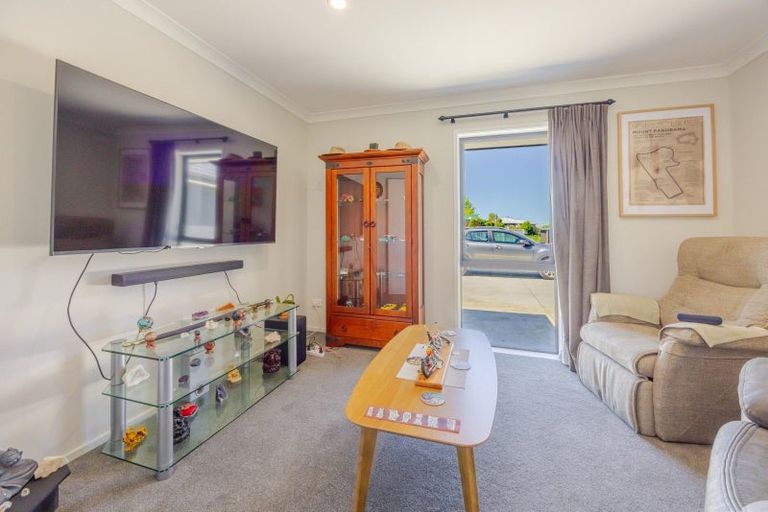 Photo of property in 3 Chamberry Drive, Waipukurau, 4282