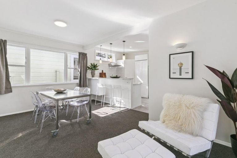 Photo of property in 49 Mckinley Crescent, Brooklyn, Wellington, 6021