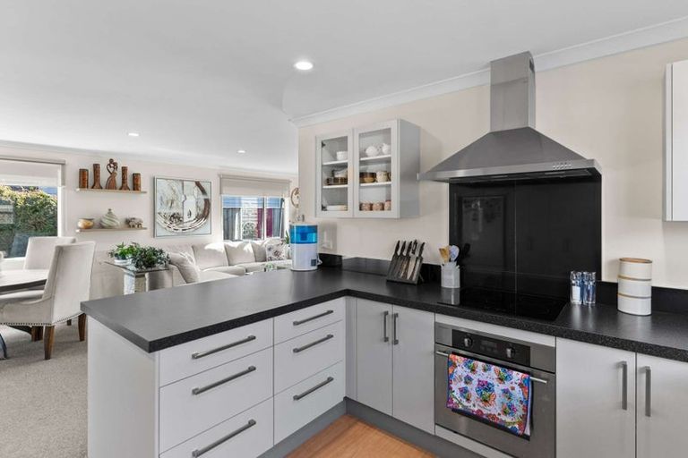 Photo of property in 17 Pounamu Place, Pegasus, 7612