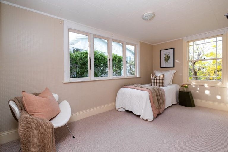 Photo of property in 11 Lucy Road, Bluff Hill, Napier, 4110