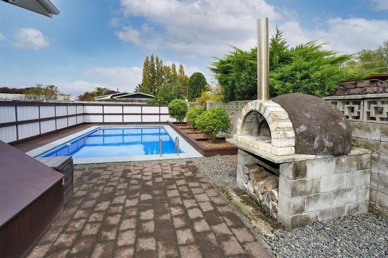 Photo of property in 3 Norma Place, Riverlea, Hamilton, 3216