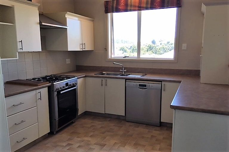 Photo of property in 10 Wye Street, Oamaru, 9400