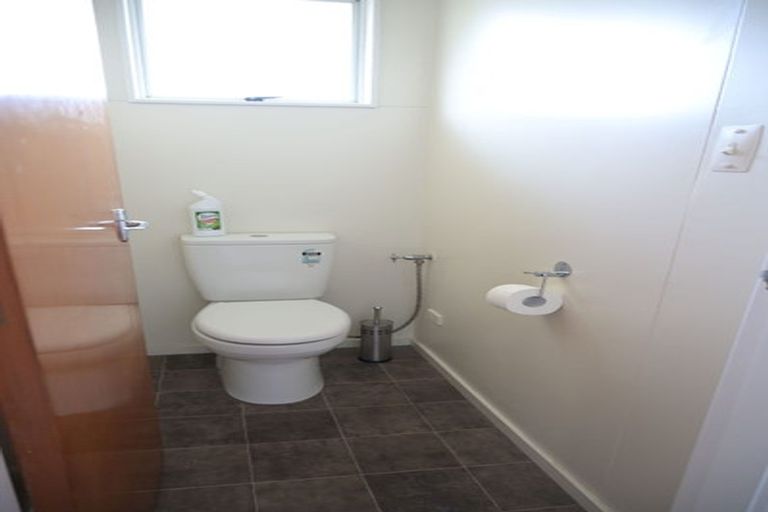 Photo of property in 1/5 Lichfield Street, Stoke, Nelson, 7011