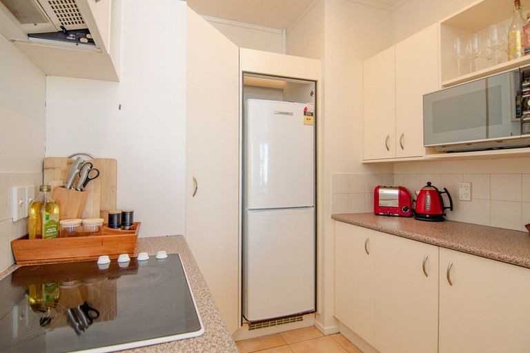 Photo of property in Maddison Apartments, 3/6e Queen Street, Palmerston North, 4410