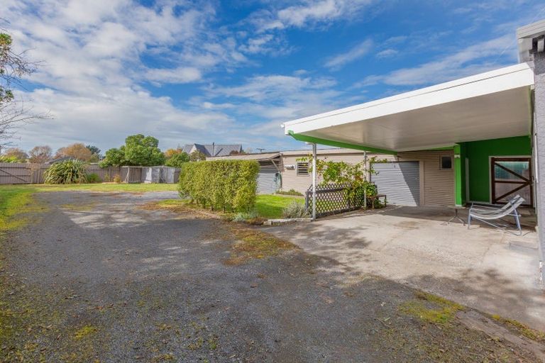 Photo of property in 79 Great North Road, Waipawa, 4210