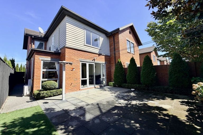 Photo of property in 27 Henley Green, Northwood, Christchurch, 8051