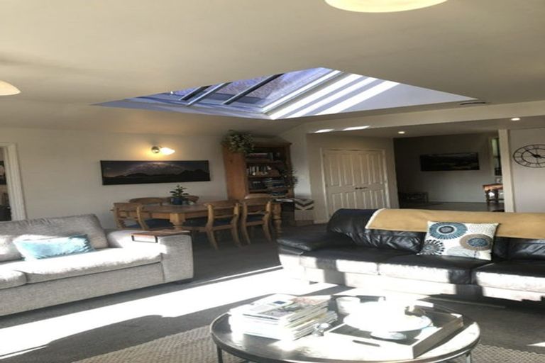 Photo of property in 339 Centaurus Road, Hillsborough, Christchurch, 8022