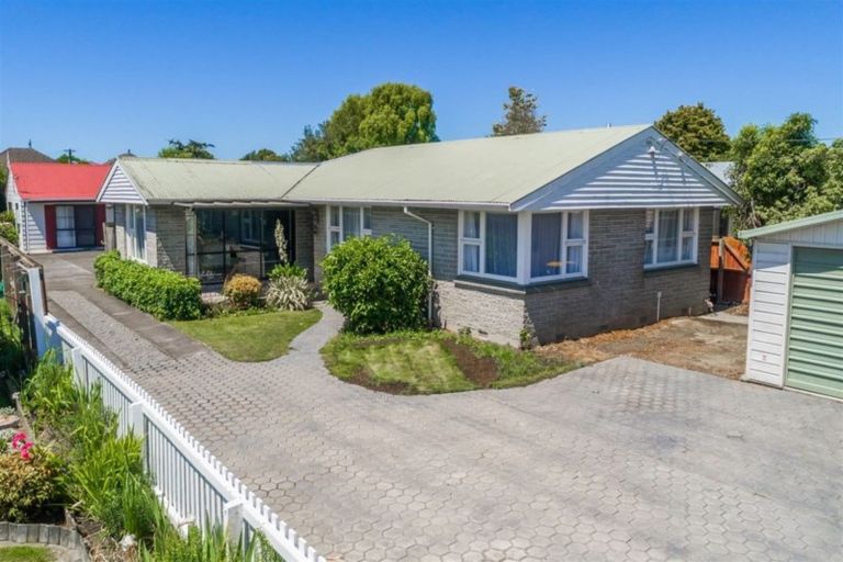 Photo of property in 17 Whitehall Street, Mairehau, Christchurch, 8013