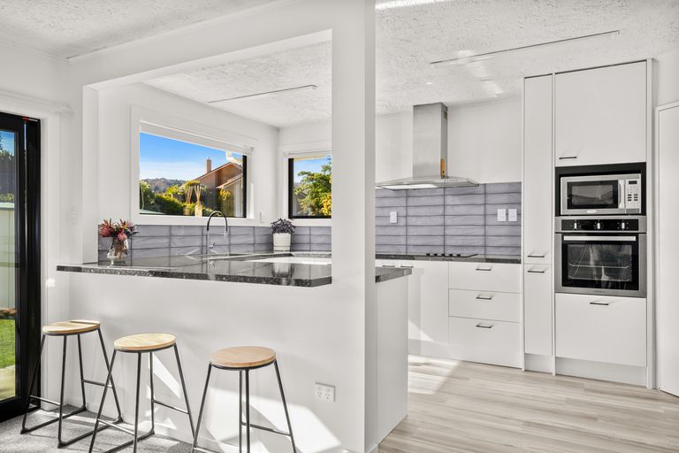 Photo of property in 8 Hart Place, Bridge Hill, Alexandra, 9320