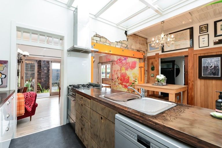 Photo of property in 5 Avon Street, Frankton, Hamilton, 3204