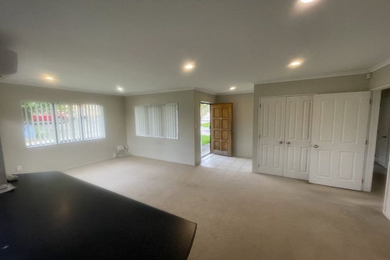 Photo of property in 37 Hilltop Road, Flat Bush, Auckland, 2019