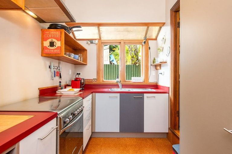 Photo of property in 204 Aro Street, Aro Valley, Wellington, 6021