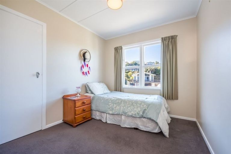 Photo of property in 3 Aspen Grove, Maungaraki, Lower Hutt, 5010