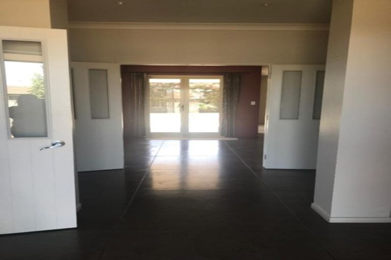 Photo of property in 10 Carisbrook Place, Rototuna North, Hamilton, 3210