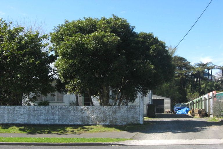 Photo of property in 5 Tupoki Street, Glen Avon, New Plymouth, 4312