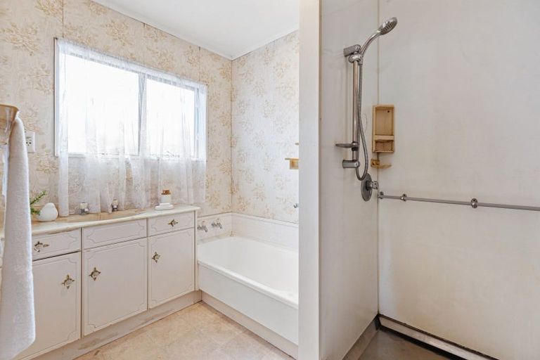 Photo of property in 1/77 Gloucester Road, Mount Maunganui, 3116