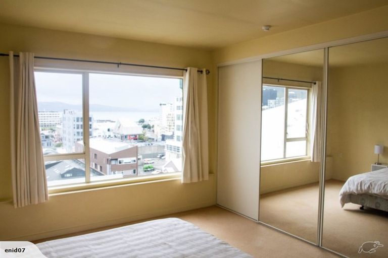 Photo of property in De Vere Apartments, 2/23 Tennyson Street, Te Aro, Wellington, 6011
