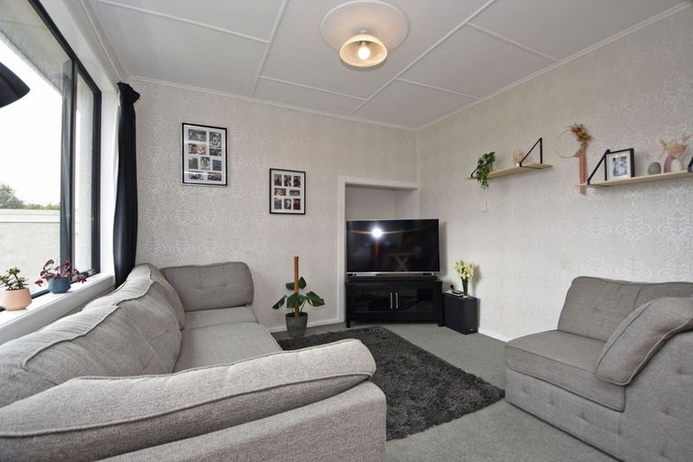 Photo of property in 6 Nichol Street, Heidelberg, Invercargill, 9812