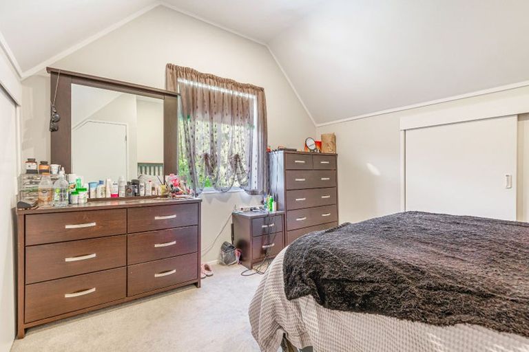 Photo of property in 2/32 Moana Avenue, Onehunga, Auckland, 1061