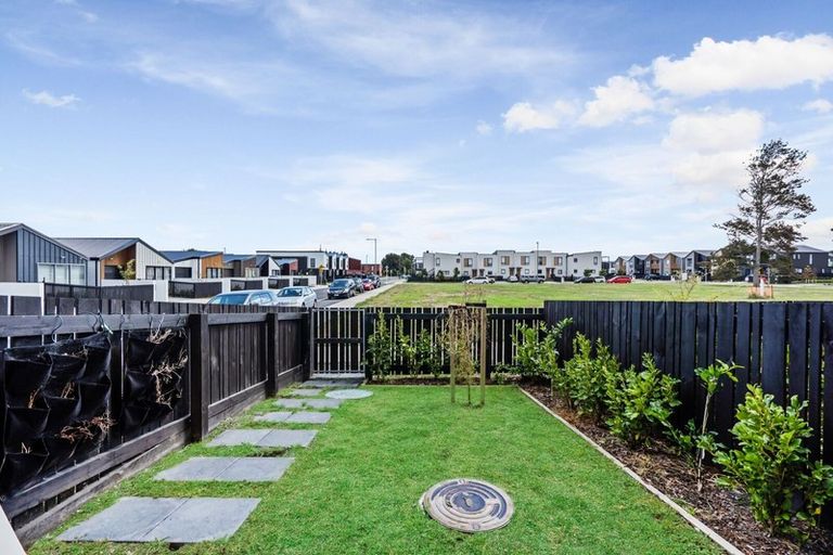 Photo of property in 23 Alliance Lane, Papakura, 2110