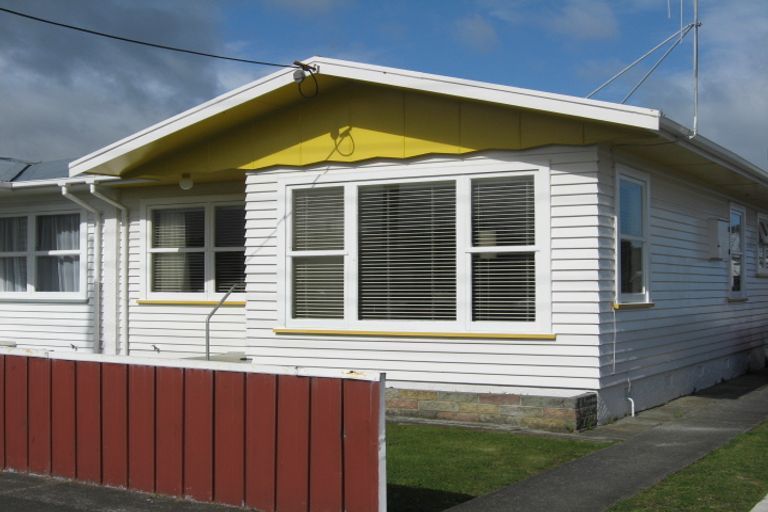 Photo of property in 40 Liverpool Street, Levin, 5510