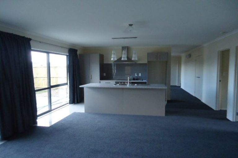 Photo of property in 31 Piwakawaka Court, Rototuna North, Hamilton, 3210