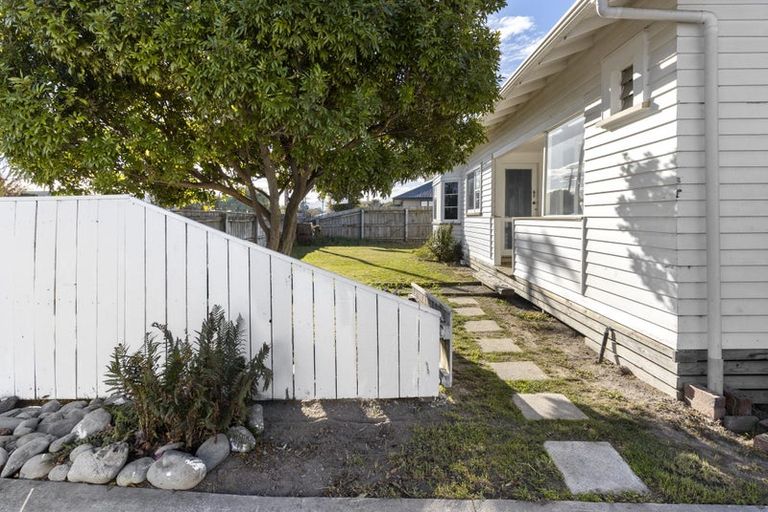 Photo of property in 23 Holdaway Street, Riversdale, Blenheim, 7201