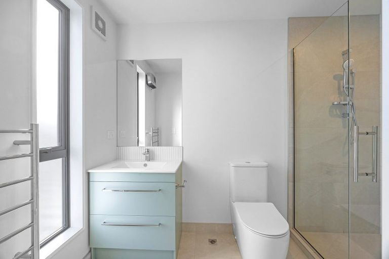 Photo of property in 2/19 Courtenay Street, St Albans, Christchurch, 8014