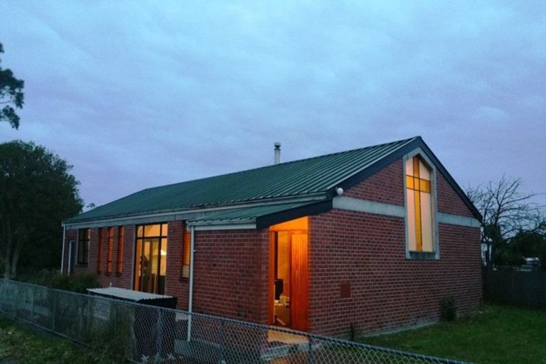 Photo of property in 3 Bristol Street, Pareora, 7912