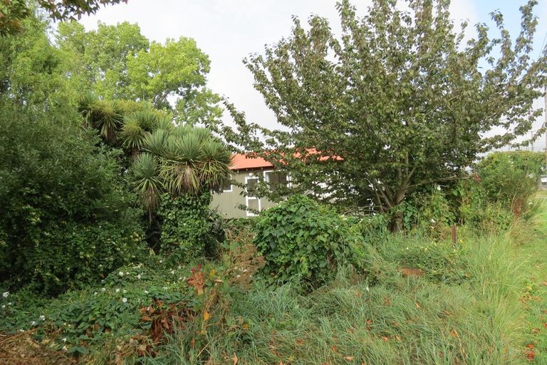 Photo of property in 27-35 Cambridge Street, Kensington, Timaru, 7910