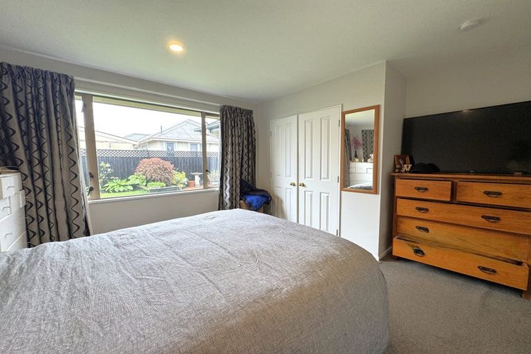 Photo of property in 8a Suva Street, Upper Riccarton, Christchurch, 8041