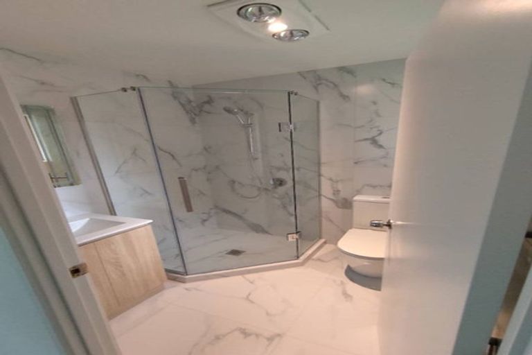 Photo of property in 6d Twin Court, Albany, Auckland, 0632