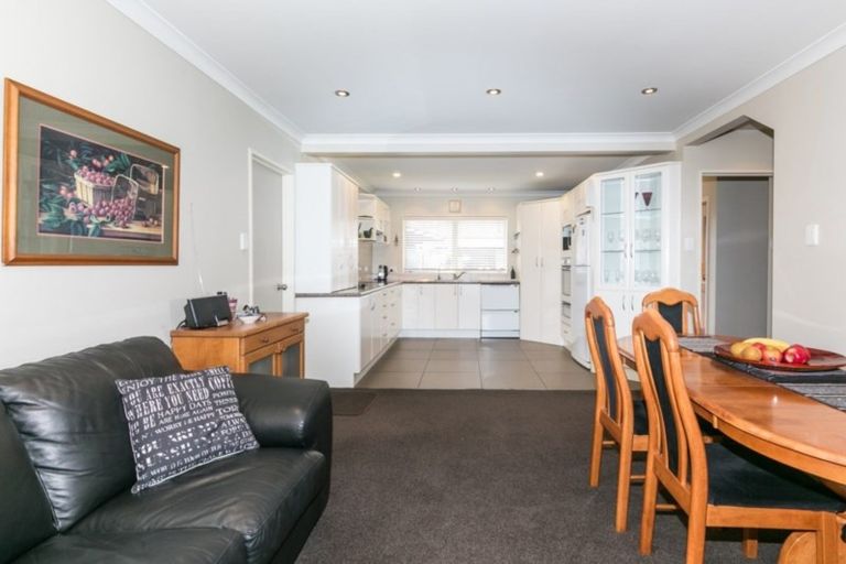 Photo of property in 6/43 Middle Road, Havelock North, 4130