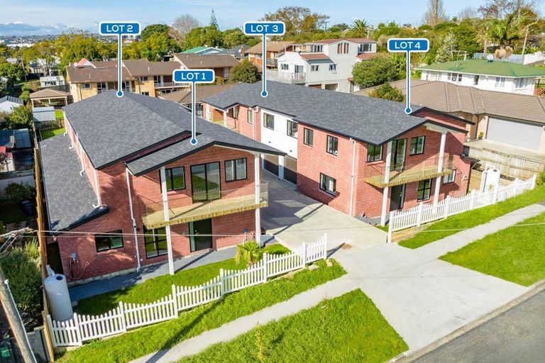 Photo of property in 87c Lynwood Road, New Lynn, Auckland, 0600