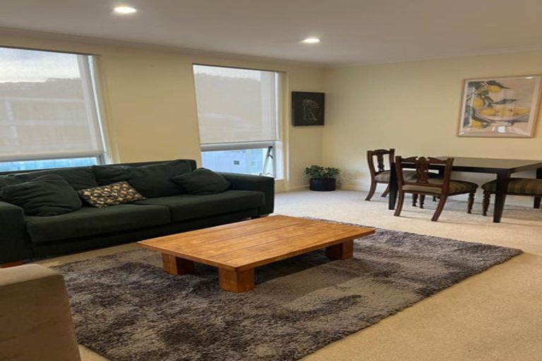 Photo of property in Terrace Heights Apartments, 12a/163 The Terrace, Wellington Central, Wellington, 6011