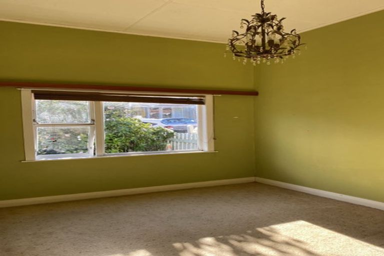 Photo of property in 2 Harper Street, Newtown, Wellington, 6021