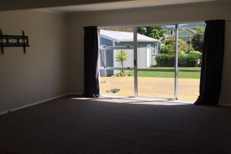 Photo of property in 74 Thackeray Street, Trentham, Upper Hutt, 5018