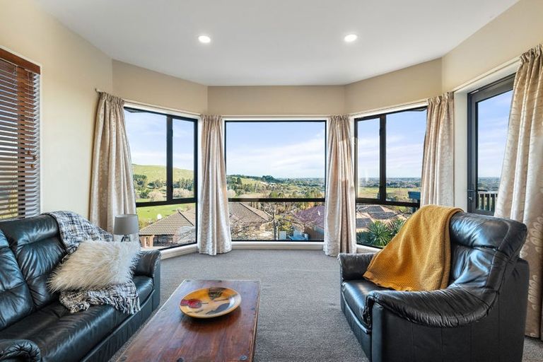 Photo of property in 41 Highcrest Heights, Westmorland, Christchurch, 8025