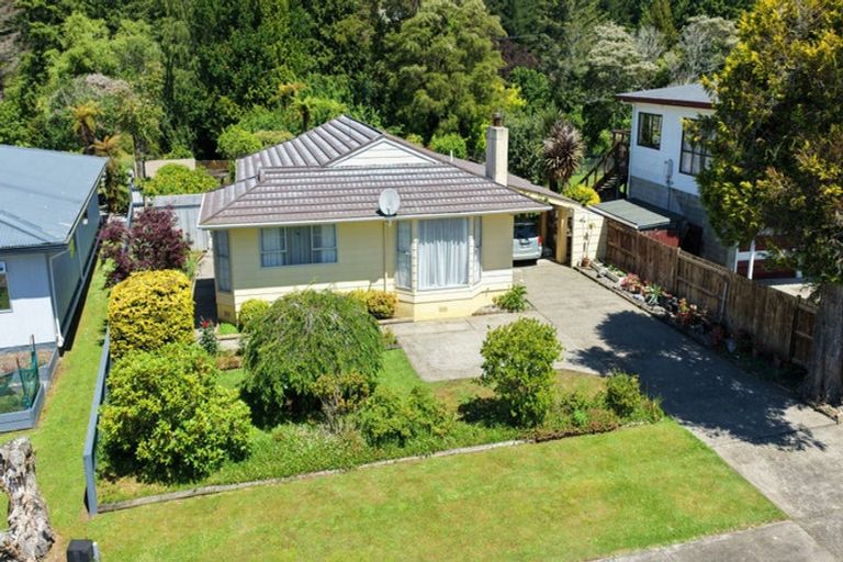Photo of property in 30 Sunbelt Crescent, Takaka, 7110