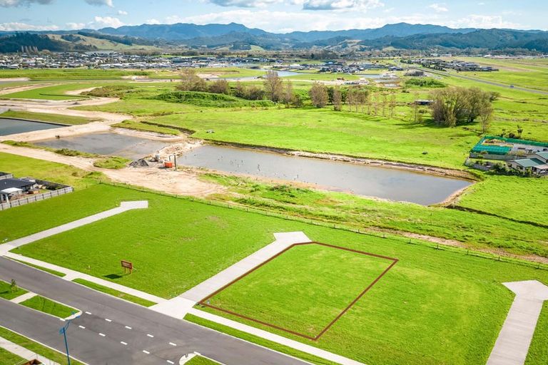 Photo of property in 179 Kupe Drive, Whitianga, 3510