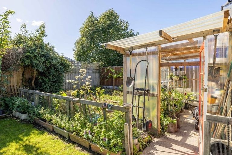 Photo of property in 26 Guildford Street, Burnside, Christchurch, 8053