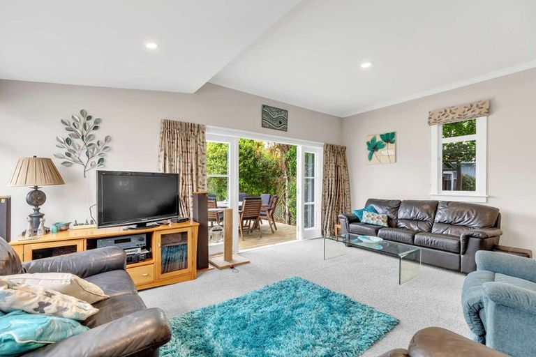 Photo of property in 13 Godwin Crescent, College Estate, Whanganui, 4500