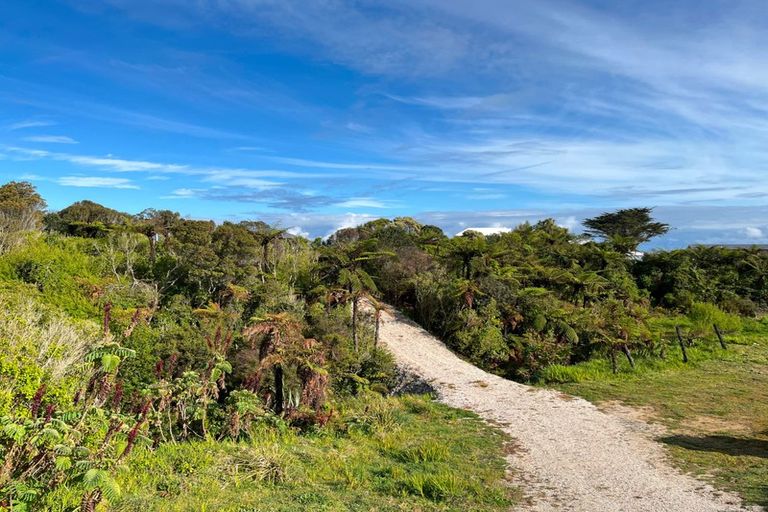 Photo of property in 9 Omau Road, Cape Foulwind, Westport, 7892