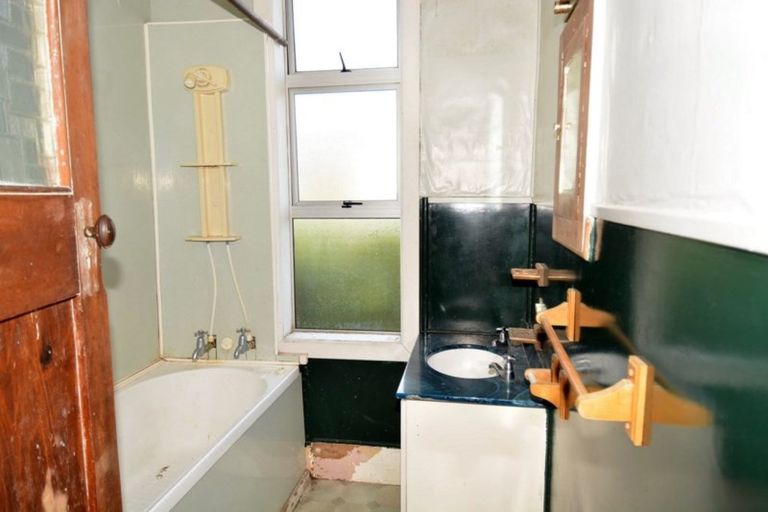 Photo of property in 147 Morton Street, Strathern, Invercargill, 9812