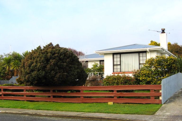 Photo of property in 6 Talbot Place, Hargest, Invercargill, 9810
