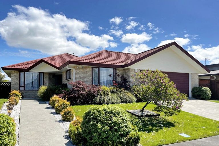 Photo of property in 10 Branigan Parade, Kelvin Grove, Palmerston North, 4414