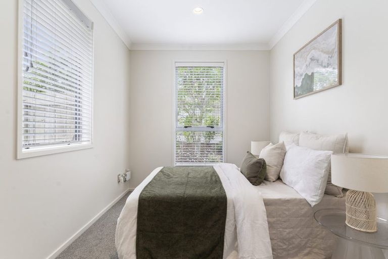 Photo of property in 5 Tee Point, Red Beach, 0932