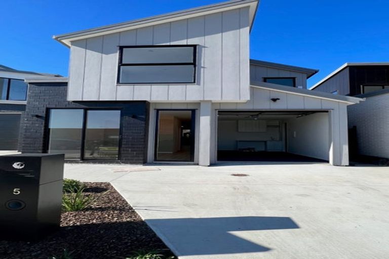 Photo of property in 5 Clara Road, Silverdale, 0932