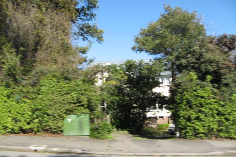 Photo of property in 56 Dyers Pass Road, Cashmere, Christchurch, 8022