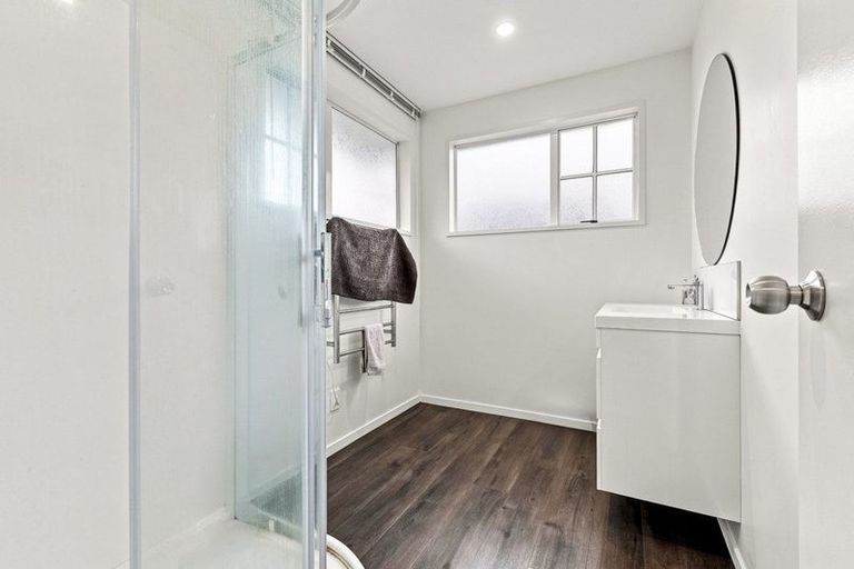 Photo of property in 2/23 Montclare Avenue, Ilam, Christchurch, 8041